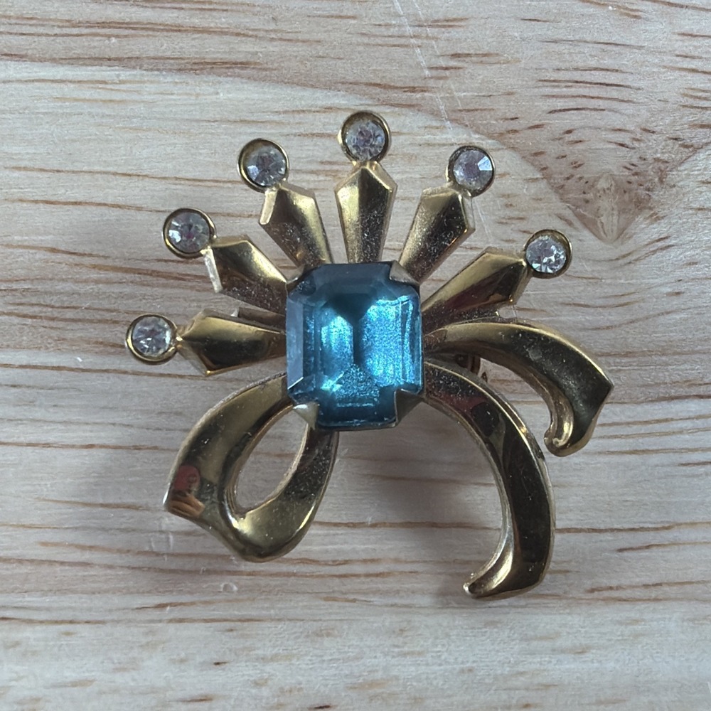 Vintage Bow Brooch Aqua Blue Rhinestone Pin Gold Tone Clear Rhinestones